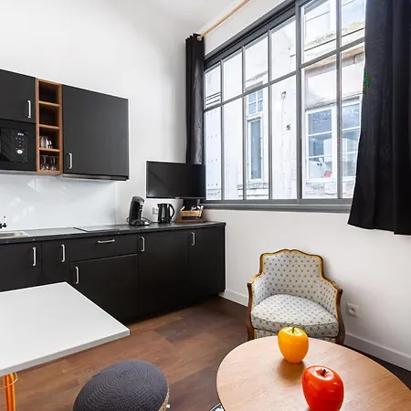 Duplex Moderne Climatise Au Coeur De Apartment