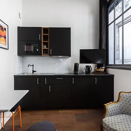 Duplex Moderne Climatise Au Coeur De